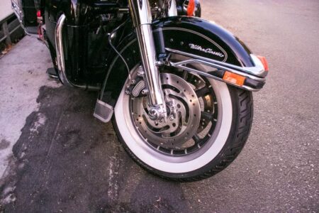 Bay Shore, NY - Motorcyclist Hurt in Crash at 5th Ave & Spur Dr